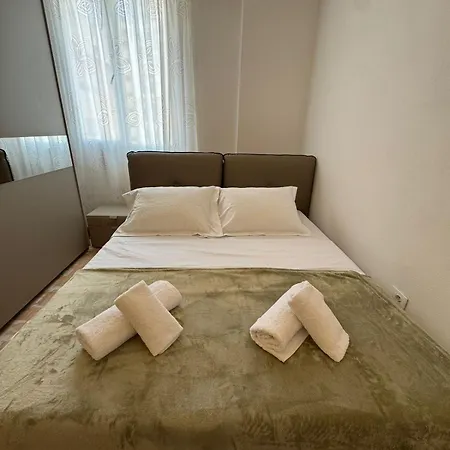 Gjoli *
